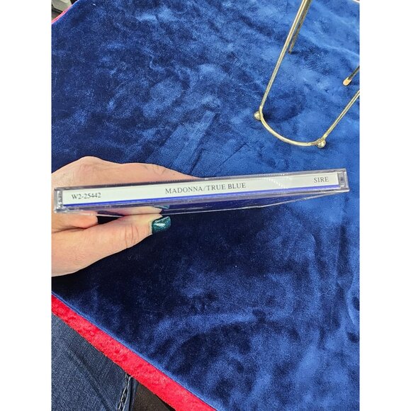 MADONNA True Blue‎ CD With Hits Papa Don't Preach Open Your Heart - Picture 4 of 5